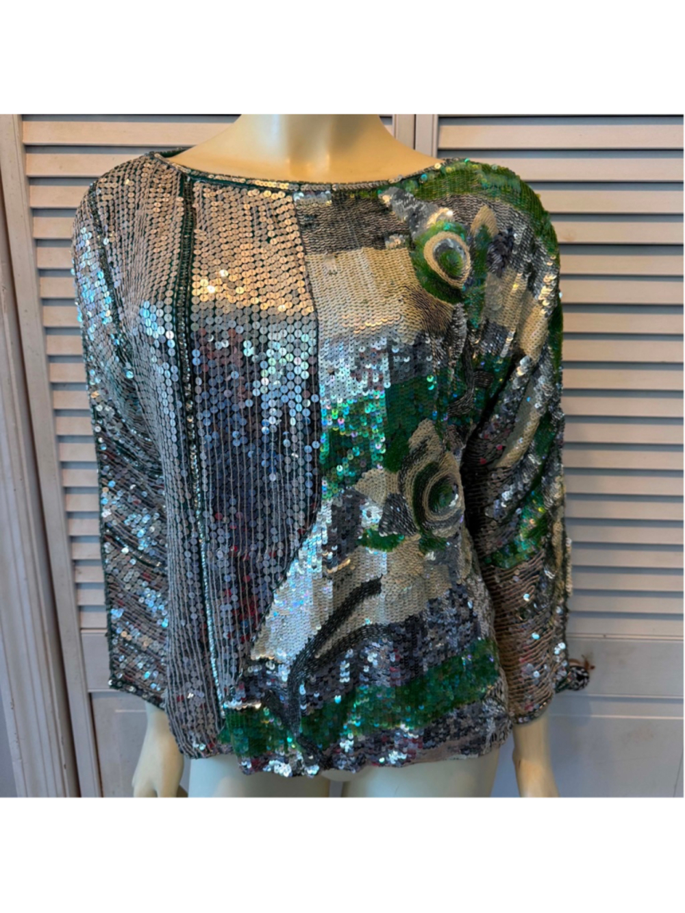Women's Scarlet Rage Sequin Top M Silver Green Long Sleeve